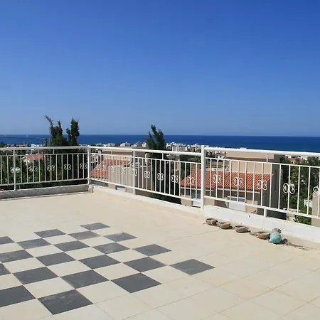 Athina 别墅 Paphos